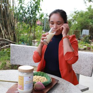 Bột Sen Sẻ Nguyên Chất
